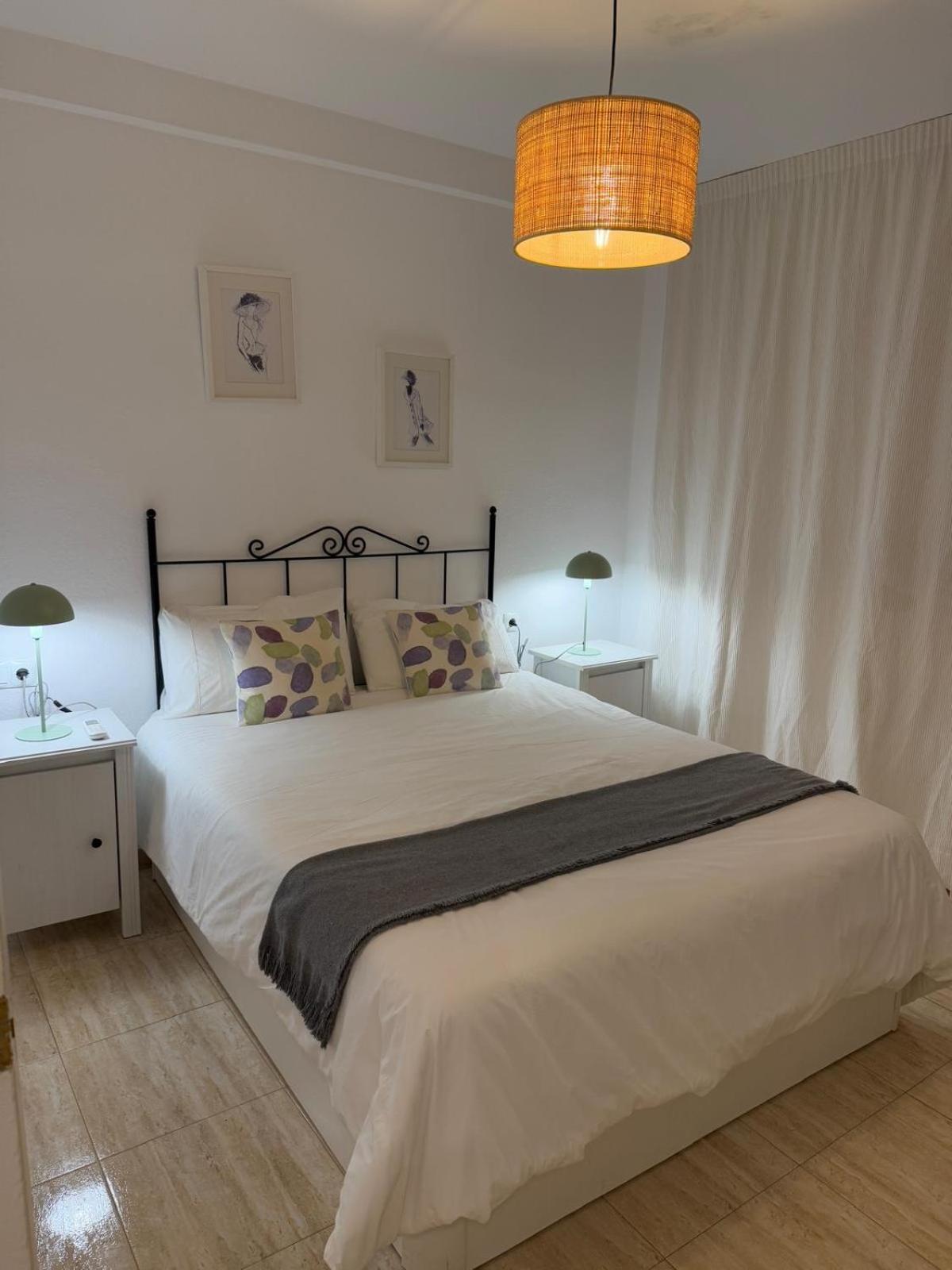 Estupenda Vivienda En Centro De Apartment *
